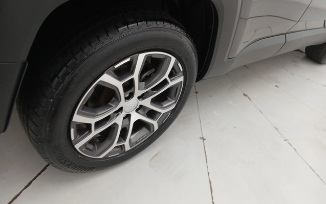 imagem-https://www.socarrao.com.br/sc-vehicle-images-prod/3898646/1789620471773-1_113124.jpg