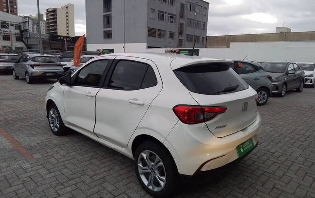 imagem-https://www.socarrao.com.br/sc-vehicle-images-prod/3899391/1789621117819-1_094342.jpg