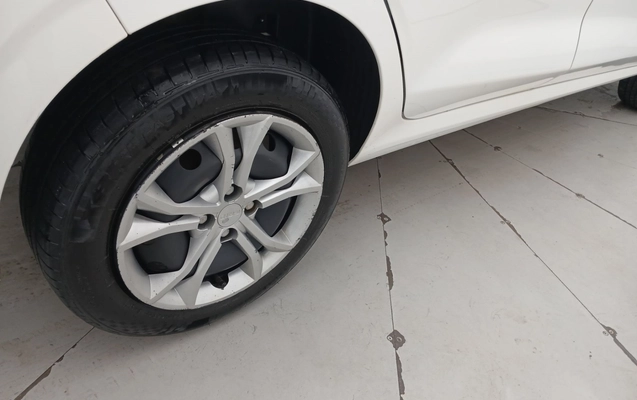 imagem-https://www.socarrao.com.br/sc-vehicle-images-prod/3899665/1789621412628-1_025923.jpg