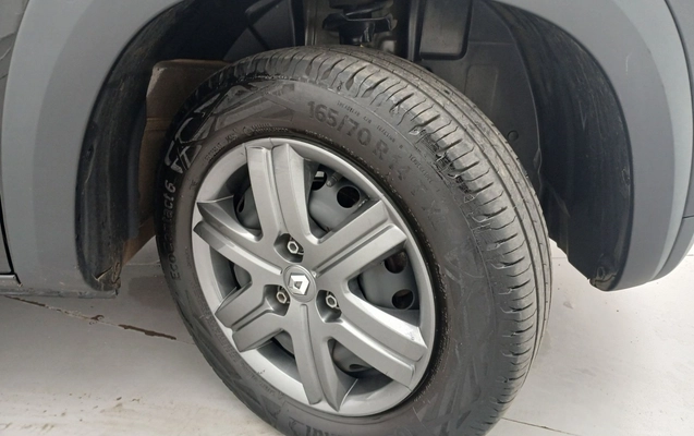 imagem-https://www.socarrao.com.br/sc-vehicle-images-prod/3899768/1789621544182-1_041615.jpg