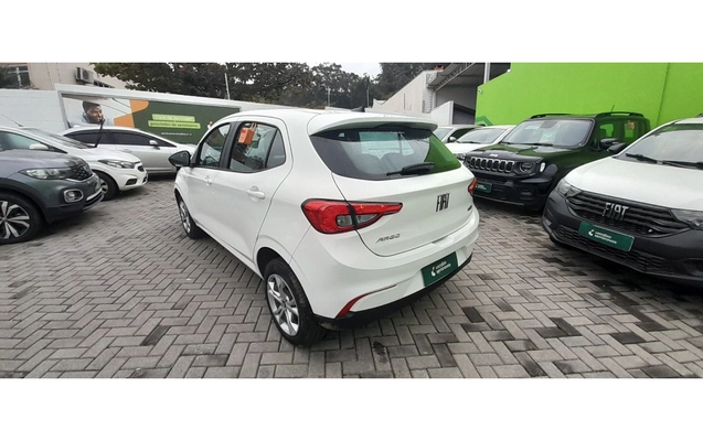 imagem-https://www.socarrao.com.br/sc-vehicle-images-prod/3899817/1789621580368-1_063505.jpg