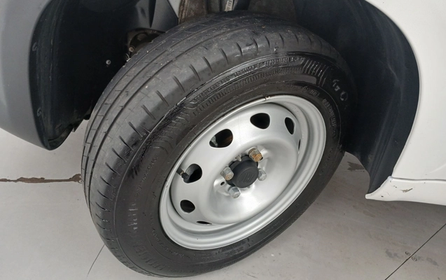 imagem-https://www.socarrao.com.br/sc-vehicle-images-prod/3899840/1789621595103-1_035436.jpg