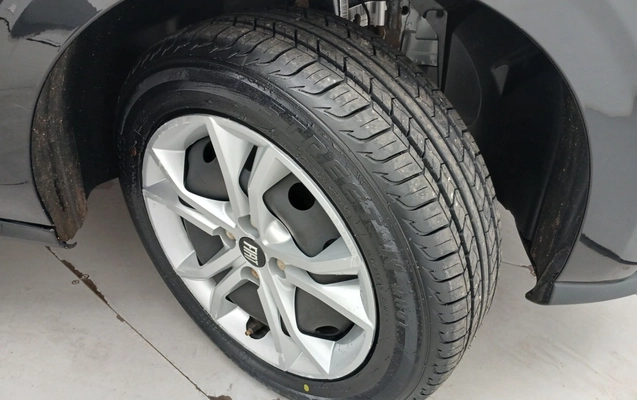 imagem-https://www.socarrao.com.br/sc-vehicle-images-prod/3899866/1789621605480-2_091652.jpg