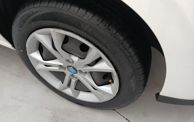 imagem-https://www.socarrao.com.br/sc-vehicle-images-prod/3899877/1789621614366-1_073033.jpg