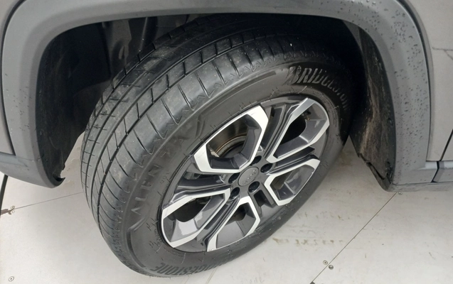 imagem-https://www.socarrao.com.br/sc-vehicle-images-prod/3900005/1789621689642-1_051913.jpg