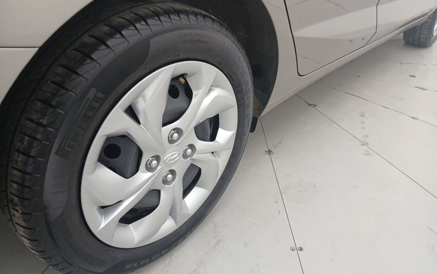 imagem-https://www.socarrao.com.br/sc-vehicle-images-prod/3900272/1789622382337-2_104753.jpg