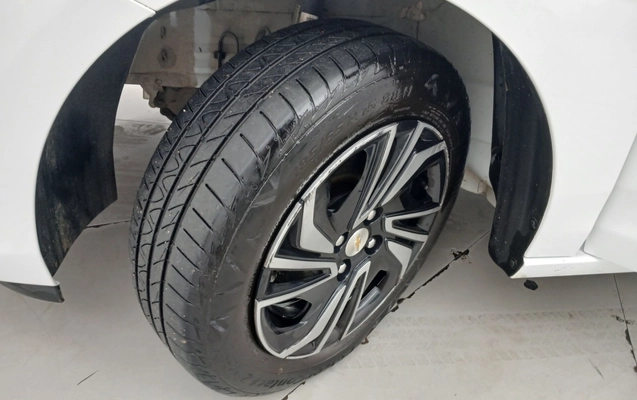 imagem-https://www.socarrao.com.br/sc-vehicle-images-prod/3900323/1789622437252-1_110902.jpg