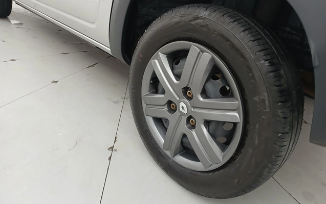 imagem-https://www.socarrao.com.br/sc-vehicle-images-prod/3900341/1789622446337-1_113056.jpg