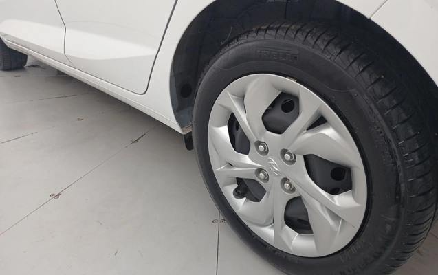 imagem-https://www.socarrao.com.br/sc-vehicle-images-prod/3901048/1789623972664-3_014841.jpg