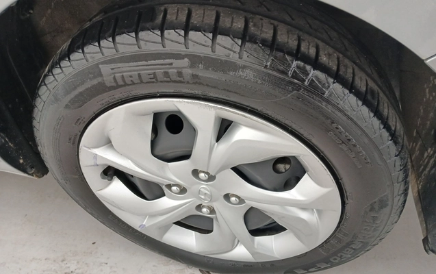 imagem-https://www.socarrao.com.br/sc-vehicle-images-prod/3901194/1789624356914-2_123358.jpg