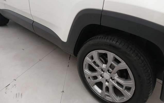 imagem-https://www.socarrao.com.br/sc-vehicle-images-prod/3901214/1789624421275-2_070305.jpg