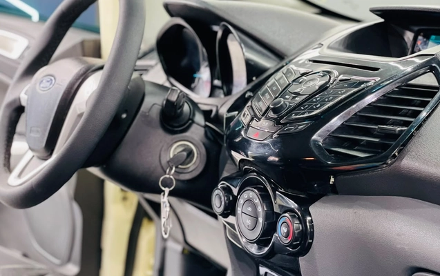 imagem-https://www.socarrao.com.br/sc-vehicle-images-prod/3905463/1789644714225-003_1b7759672b54e1248e0be406a471cfd4.jpeg