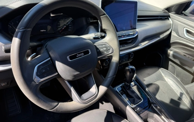 imagem-https://www.socarrao.com.br/sc-vehicle-images-prod/3905466/1789674408349-qXI4j3FmumZS6KBd4mIEJFTFQsmQGADZ.jpg