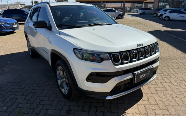 imagem-https://www.socarrao.com.br/sc-vehicle-images-prod/3905468/1789645204796-3S1nfOrXWTCAbmj9M9qlTO7A8ng8bo6C.jpg