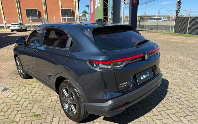 imagem-https://www.socarrao.com.br/sc-vehicle-images-prod/3905482/1789645860802-CvpkAU9bObV4jfHDJFqjU2IX8prfGUiF.jpg