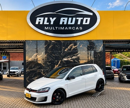 Volkswagen Golf GTi 2.0 2014 Branco — foto 1 de 3