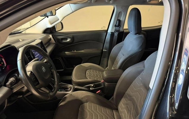 imagem-https://www.socarrao.com.br/sc-vehicle-images-prod/3905488/1789660007989-8466506_13_B_c855b7806e.jpeg