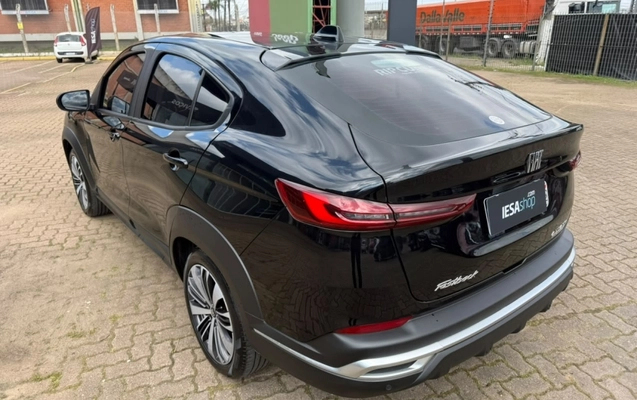imagem-https://www.socarrao.com.br/sc-vehicle-images-prod/3905749/1789647526129-jPruU2VoLIfY73iQTwS558z14PrRIMtL.jpg