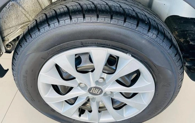 imagem-https://www.socarrao.com.br/sc-vehicle-images-prod/3905911/1789647961810-8473738_10_B_a0688c03cb.jpeg