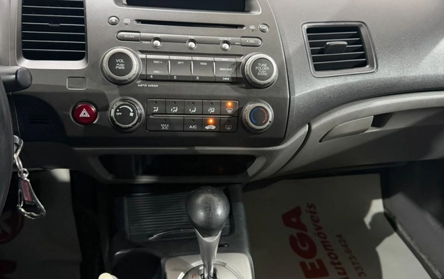 imagem-https://www.socarrao.com.br/sc-vehicle-images-prod/3905946/1789649313836-4a85474ccd5b4bf7bde24b8aa0e3baf7_1789649264584.jpg