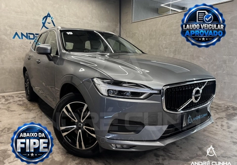 Volvo XC60 2021 Cinza — foto 1 de 3