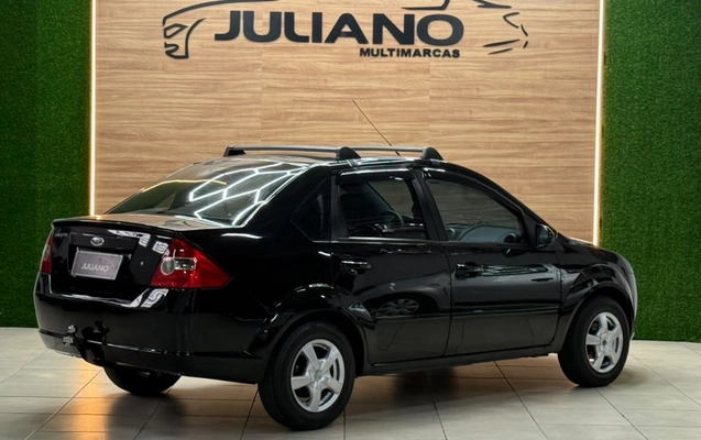 imagem-https://www.socarrao.com.br/sc-vehicle-images-prod/3906105/1789648400174-qNOyLKo5oZ4ECUawuSR9dhzZga1JxpRR.jpg