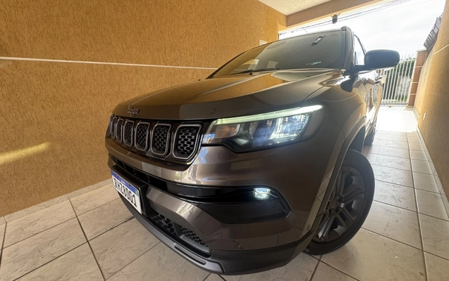 imagem-https://www.socarrao.com.br/sc-vehicle-images-prod/3906224/1789649410974-NDNkNDI2YjMtMDY5OC00NDBlLTkyMzgtY2ZhMGQ2ZDRmZTgxLmpwZw.jpg
