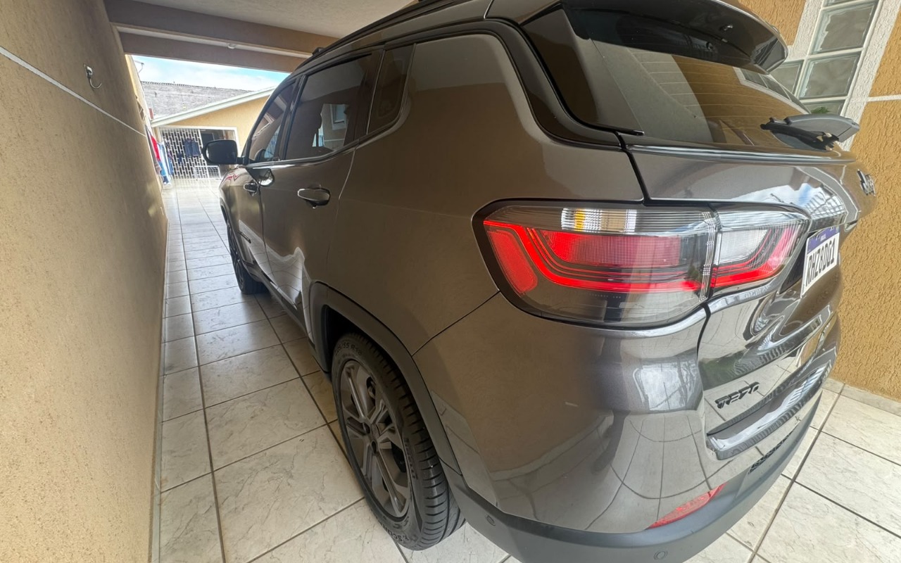 imagem-https://www.socarrao.com.br/sc-vehicle-images-prod/3906224/1789649411412-OWZjMmQzZjUtNDU4YS00YTI5LWJjYjItM2FiNmUwN2VkNWQwLmpwZw.jpg