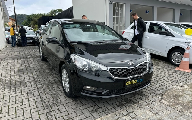 imagem-https://www.socarrao.com.br/sc-vehicle-images-prod/3906332/1789648920730-29f0c6ad-0125-4c1e-82c0-42c53d1d6639.jpeg