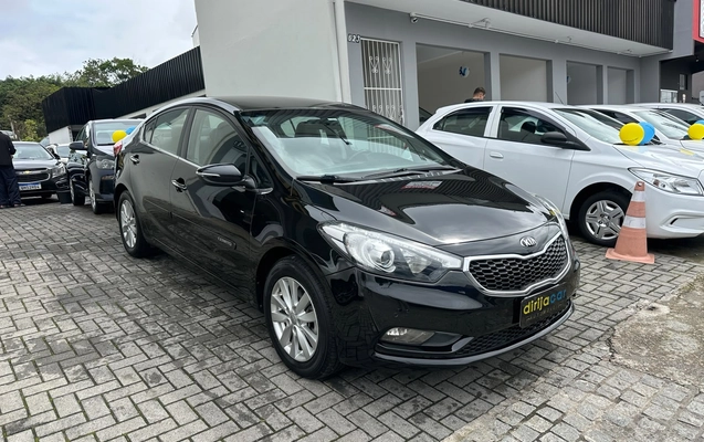 imagem-https://www.socarrao.com.br/sc-vehicle-images-prod/3906332/1789648920731-400f0b41-5db0-4129-84a5-431549791b60.jpeg