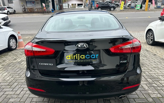 imagem-https://www.socarrao.com.br/sc-vehicle-images-prod/3906332/1789648920734-58c3218b-a3b8-4148-808f-22a295594869.jpeg
