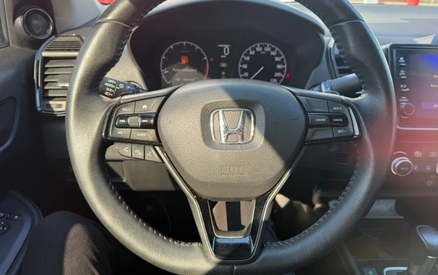 imagem-https://www.socarrao.com.br/sc-vehicle-images-prod/3906359/1789648971314-2vgYjhBD8BercQDouiP5GPBm9docfUVZ.jpg
