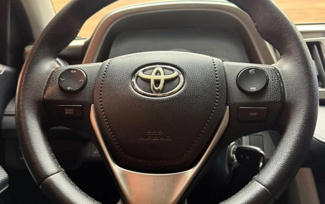imagem-https://www.socarrao.com.br/sc-vehicle-images-prod/3906644/1789649463656-FRHILDF5J5jHm8D8BgbLPoNS8ZZ7AuN8.jpg