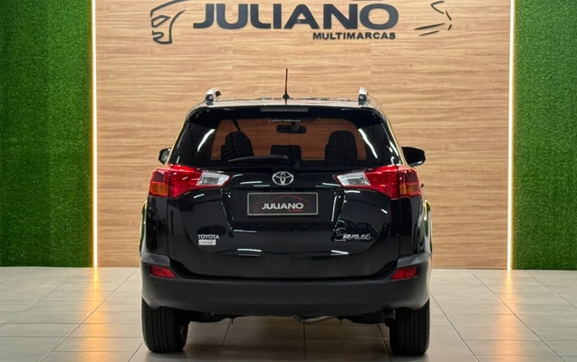 imagem-https://www.socarrao.com.br/sc-vehicle-images-prod/3906644/1789649463668-7wqHFk7hbEqWfYO8jUEMWDz5JHaG3hrd.jpg
