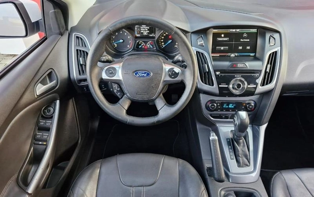 imagem-https://www.socarrao.com.br/sc-vehicle-images-prod/3906838/1789650597161-8479371_9_B_c9ec2ed47a.jpeg