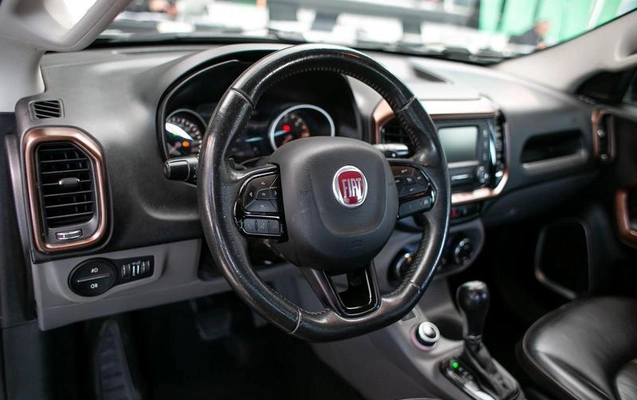 imagem-https://www.socarrao.com.br/sc-vehicle-images-prod/3906921/1789667283779-8485107_10_B_262a2c7985.jpeg