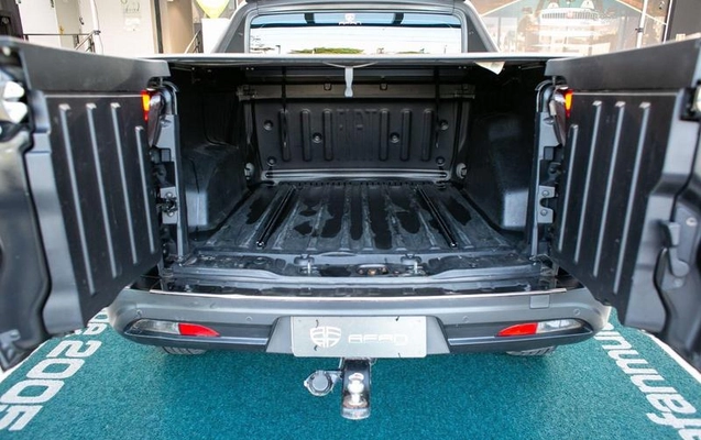 imagem-https://www.socarrao.com.br/sc-vehicle-images-prod/3906921/1789667283794-8485107_22_B_3aff857b26.jpeg