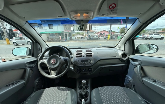 imagem-https://www.socarrao.com.br/sc-vehicle-images-prod/3907058/1789650289385-cd4c13ac-37a6-44e8-ae82-388b50c4977b.jpeg