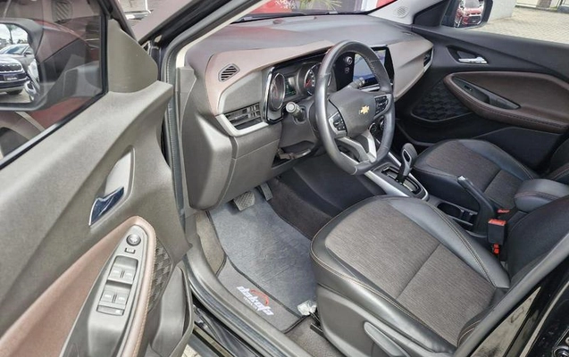 imagem-https://www.socarrao.com.br/sc-vehicle-images-prod/3907228/1789650602675-8441483_9_B_eae130e132.jpeg