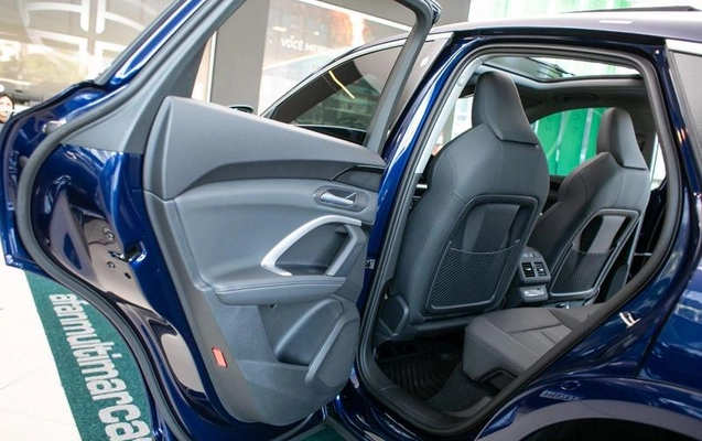 imagem-https://www.socarrao.com.br/sc-vehicle-images-prod/3907248/1789667289411-8485174_15_B_bda939c7bf.jpeg