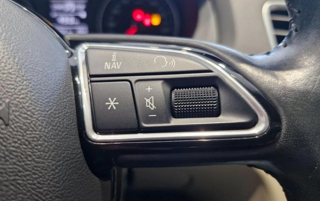 imagem-https://www.socarrao.com.br/sc-vehicle-images-prod/3907250/1789650623356-8447454_16_B_6db9f8fda0.jpeg