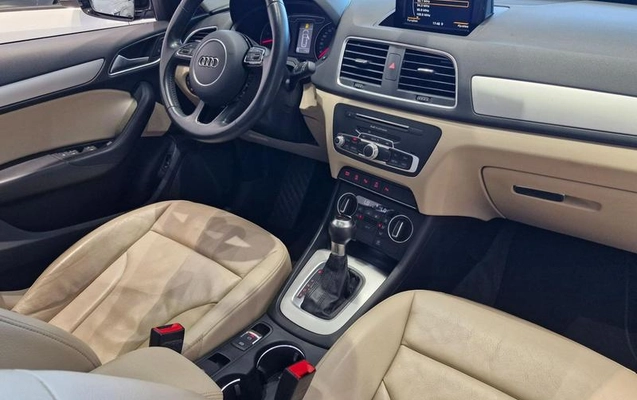 imagem-https://www.socarrao.com.br/sc-vehicle-images-prod/3907250/1789650623359-8447454_15_B_41c4a1d86b.jpeg