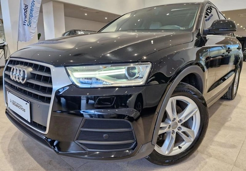 Audi Q3 2019 Preto — foto 1 de 3