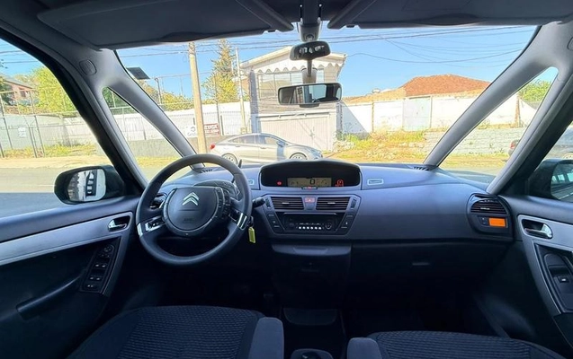 imagem-https://www.socarrao.com.br/sc-vehicle-images-prod/3907251/1789654477692-8351558_1_B_2c684d7fde.jpeg