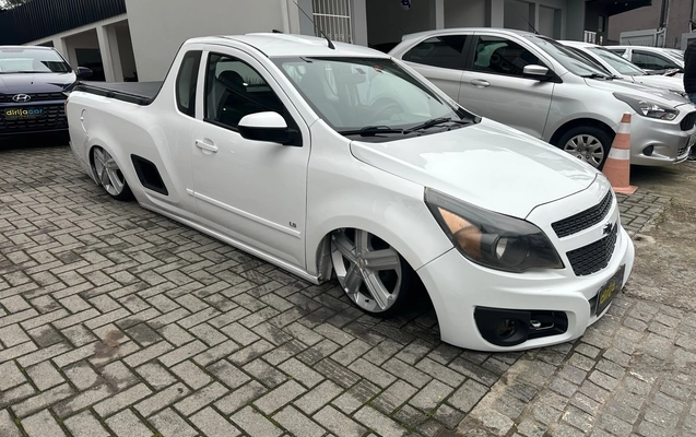 imagem-https://www.socarrao.com.br/sc-vehicle-images-prod/3907286/1789650765785-734fff69-17ed-4a17-9f18-f4a0f46c87de.jpeg