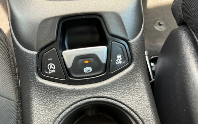 imagem-https://www.socarrao.com.br/sc-vehicle-images-prod/3907344/1789650871715-003_76b3a849249fda7846826278859213e0.jpeg