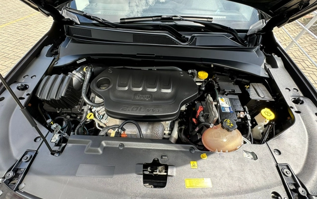 imagem-https://www.socarrao.com.br/sc-vehicle-images-prod/3907344/1789650871718-003_da69a1b466469547d8f48e8aa4ef4487.jpeg