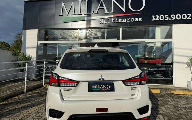 imagem-https://www.socarrao.com.br/sc-vehicle-images-prod/3907355/1789650881947-003_16063bccd983efc0076a71f36733d52a.jpeg