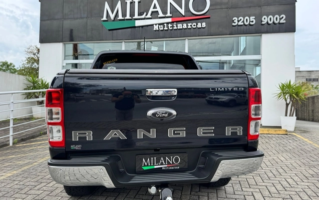 imagem-https://www.socarrao.com.br/sc-vehicle-images-prod/3907396/1789650926070-003_fe77690fcd9d26f203d6c09135c17c14.jpeg