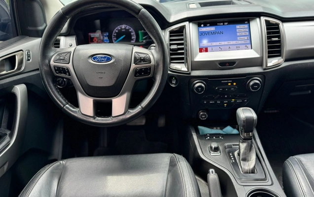 imagem-https://www.socarrao.com.br/sc-vehicle-images-prod/3907396/1789650926080-003_92562fffbaeab6c7a8f2558c26ed38f6.jpeg